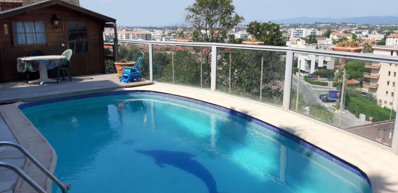 Ravissant Appartement Saint-Raphael Piscine מראה חיצוני תמונה